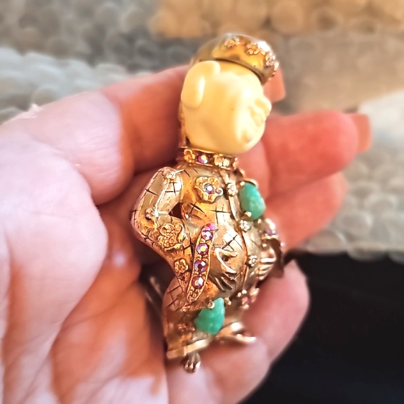 HAR RARE!!Maderin/ Chinese Brooch - Picture 3 of 5